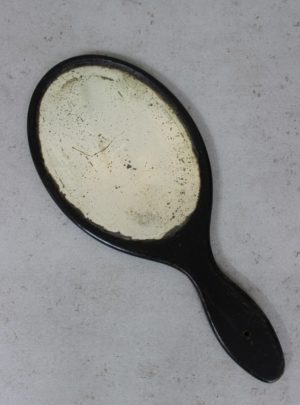 Fransk 1800tals spejl med den skønneste patina.